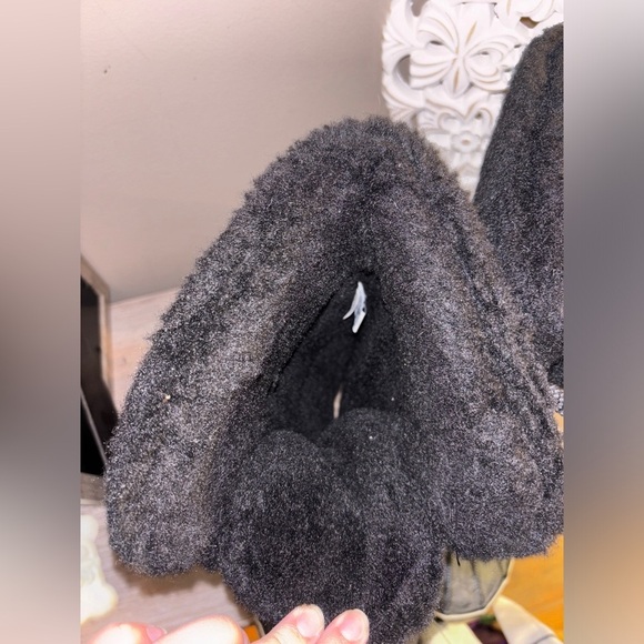 NWT BearPaw Denali Boots - Picture 10 of 13